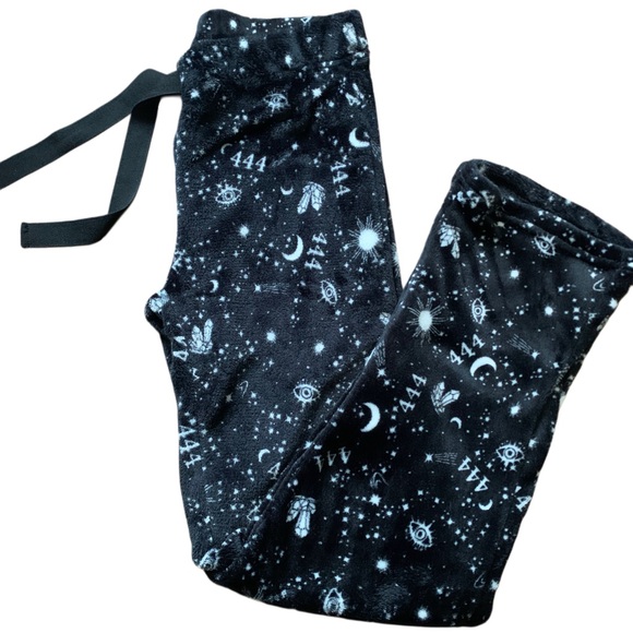 Rue21 Other - True by Rue 21 pajama pants